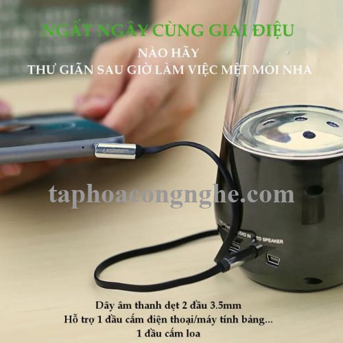 Ugreen 10756 0.5M màu Trắng Cáp âm thanh 2 đầu 3.5mm dương đầu vuông góc mạ vàng AV119 30010756